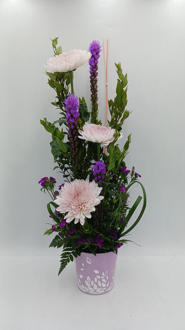 Linear Arrangement – Pink & Purple